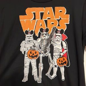 Disney Star Wars Halloween Stormtroopers Unisex T-Shirt, Size Medium
